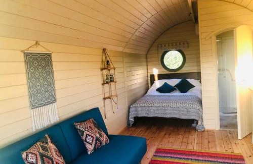 Garway House | Cozy Rural Pod House: Pet-Friendly Retreat with High Ratings
