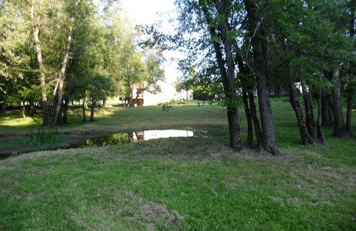 Canal Fulton Condo | Historic Town Getaway with Spa and Family-Friendly Amenities