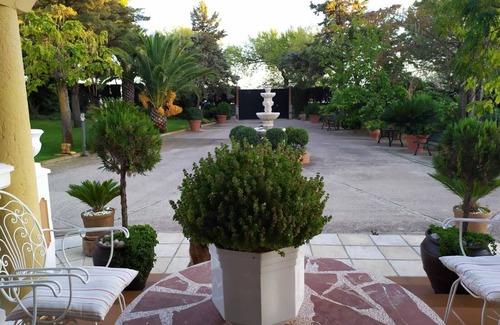Baeza Cottage | Discover Mari Carmen: Pet-Friendly Retreat with Pool & Spa