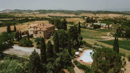 Montaione Apartment | Rural Tuscany Retreat - Tenuta Collerucci with Ocean View