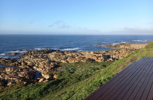 Kouga House | Pet-Friendly Rusenvrede Self Catering – Guest Rated 10/10
