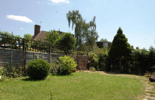 Whittington House | Discover Rushden Vacation Home: Family-Friendly Retreat