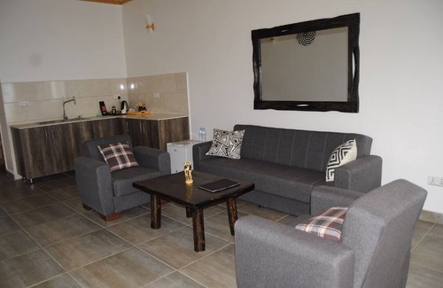 Buhongo Hotel | Discover Rushel Kivu Lodge: Rated 9.2 with Ocean Views
