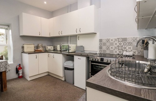 Penny Bridge Cottage | Discover Rusland View: Pet-Friendly Cottage Retreat
