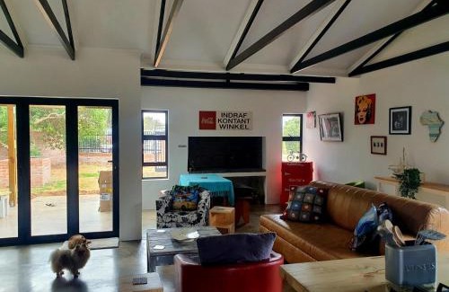 Still Bay House | Pet and Child Friendly Retreat at Rusnet - Rated 8.8/10