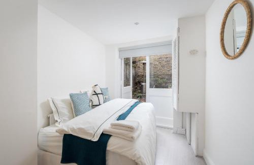 St. Pancras Apartment | Family-Friendly Russell Sq Suite - 2 Bed Apartment Awaits