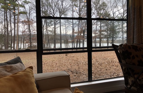 Russellville House | Experience Russellville Lake House: Waterfront Retreat with Dock