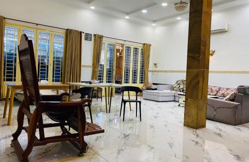 Chamkar Mon House | Russian Market Bakery and Guesthouse