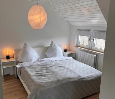 Neuhof/Marienrode/Hildesheimer Wald House | Family-Friendly Rust Appartements II in Marienrode