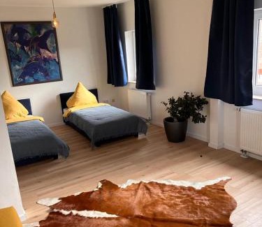 Neuhof/Marienrode/Hildesheimer Wald House | Family-Friendly Rust Appartements II in Marienrode