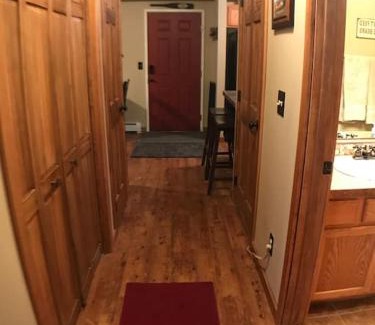 Big Sky Apartment | Scenic 2 BR Mountain View - Family-Friendly Retreat