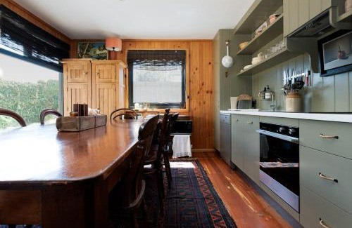 Low Head House | Discover Holiday Homes in Australia with Oceanfront Views