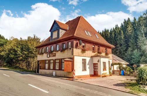 Masserberg Apartment | Inviting Apartment Near Thuringian Forest with Balcony Access