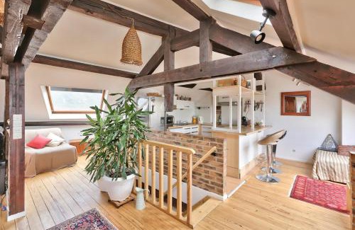 Meudon Apartment | Rustic Bohemian Duplex in Meudon - Family-Friendly Retreat
