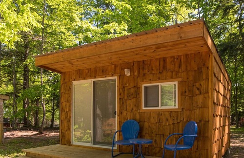 Au Train House | Cozy Bungalow Retreat in Family-Friendly Campground