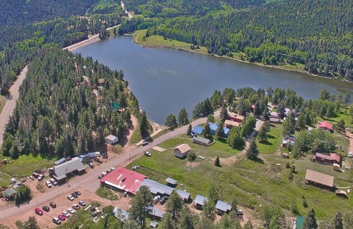 Rye Cabin | Rustic Cabin #10 next to Lake Isabel - cozy family cabin with fireplace!