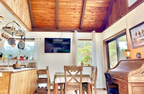 Royal Hawaiian Estates House | Inviting Cabin Retreat in Volcano Village - Guest Rated 9.8