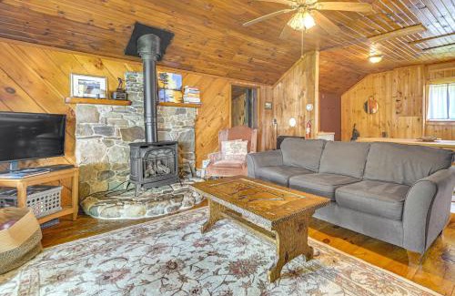 Rangeley House | Unforgettable Cabin Retreat on Beautiful Rangeley Lake