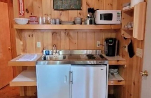 Wolfeboro Cabin | Cozy Cabin Retreat with Access to Rust Pond Main