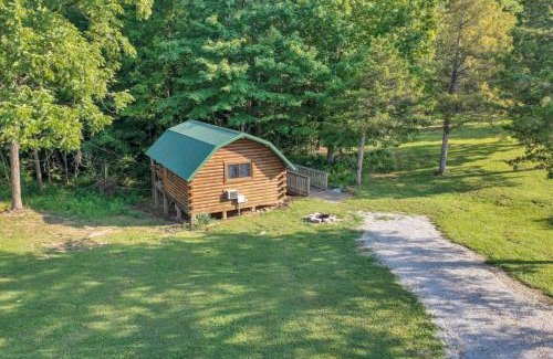 Bloomington House | Cozy Cabin Retreat with Pool Access for Family Fun