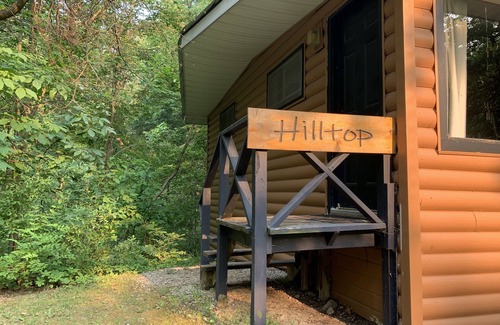Palmyra Cabin | Tranquil Cabins by the Lake: Nature’s Retreat Awaits