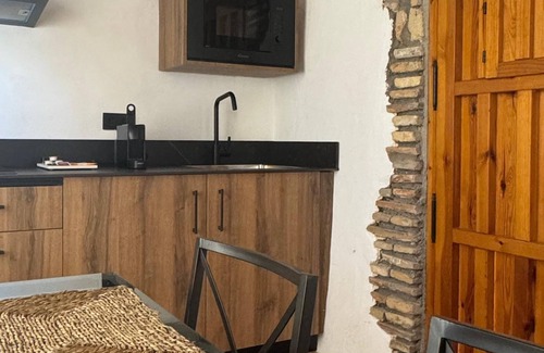 Jerez de la Frontera Old Town Apartment | Charming Rustic Escape in the Heart of Jerez