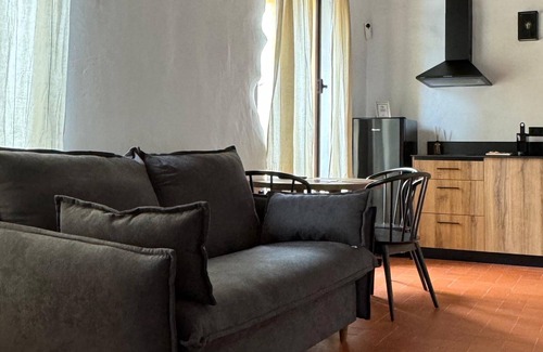 Jerez de la Frontera Old Town Apartment | Charming Rustic Escape in the Heart of Jerez