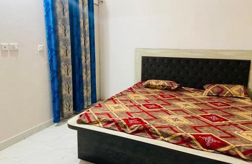 Mohangarh Apartment | Cozy Rustic Chalet with Breakfast & Pet-Friendly Amenities