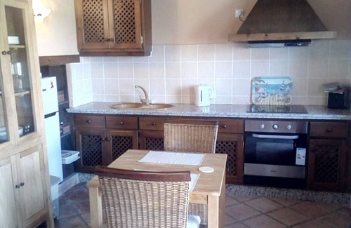 Alcaucin Cottage | Cozy Casita with Mountain Views Near Alcaucin Village