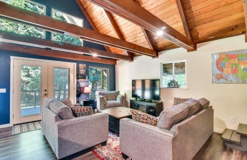 Mount St. Helens House | Cozy Cougar Cabin: Pet-Friendly Retreat with Fire Pit