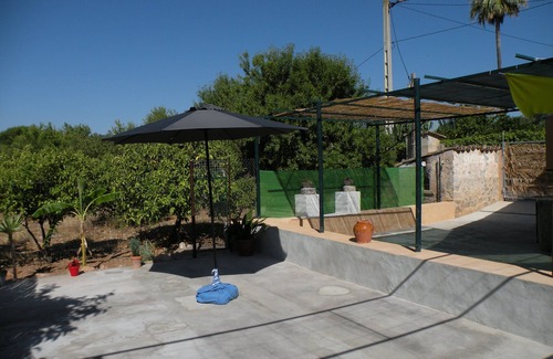 La Esglayeta Cottage | Tranquil Country House Among Almond Trees - Rated 9.8/10