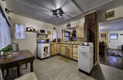 Rye Cabin | Cozy Cabin Retreat Near Greenhorn Mountain - 10/10 Rated