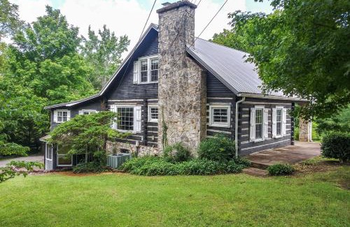 Dover House | Idyllic Dover Retreat with Porch - Family-Friendly Escape!