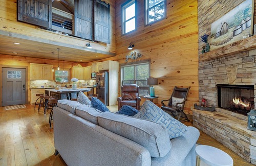 Blue Ridge Cabin | Elegant Riverside Retreat with Pool and Spa Amenities