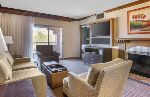 West Sedona Resort | Rustic elegance in charming Sedona with WiFi, fitness room, full kitchen