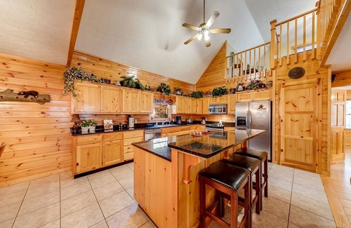 Helen House | Rustic Elegance: Hot Tub, Fire Pit & Pool Table Retreat