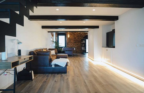 Caldes d'Estrac House | Serene Rustic Retreat for Family-Friendly Getaways