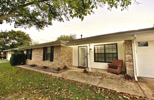 Keller House | Inviting Family Retreat in Keller with Spa and Hot Tub