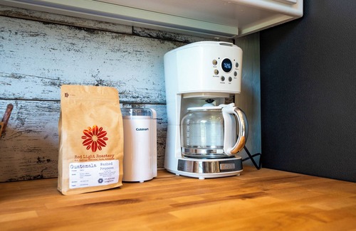 Mid America House | Rustic Farmhouse Retreat with Hot Tub and Cozy Fire Pit