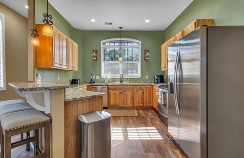 Indian Point Condo | Rustic Fields: Lake Views, Poolside Fun & Spa Retreat