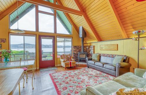 Anacortes House | Oceanfront Guemes Beach Cabin with Pet-Friendly Comfort