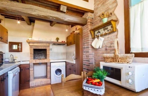 Fornells de la Selva Villa | Charming Girona Retreat with Pool and Family-Friendly Amenities