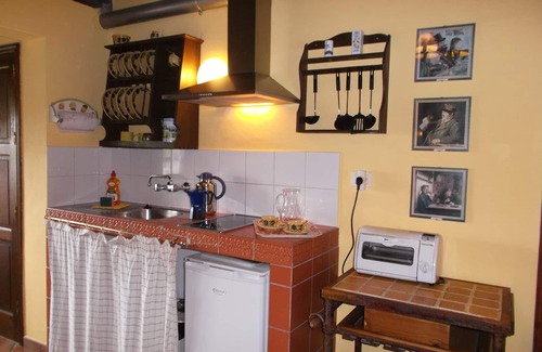 El Guincho Apartment | Quaint Holiday Home with Balcony and Breathtaking Views