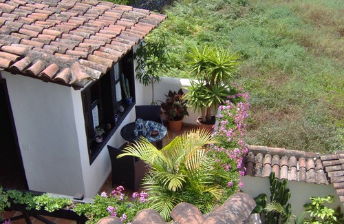El Guincho Apartment | Quaint Holiday Home with Balcony and Breathtaking Views