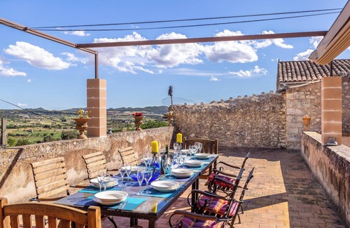 Montuiri House | Inviting Son Costa: Mountain View, Pool & Pet-Friendly Retreat