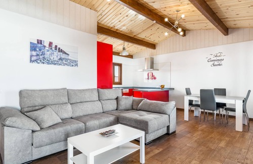 Chiclana de la Frontera House | Relaxing Home with Pool, Ocean View & Pet-Friendly Amenities