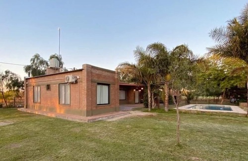 Santiago del Estero House | Rustic House with Pool in Santiago del Estero - No Commission