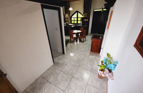 Cristo Rey Bed & Breakfast | Cozy Retreat Near Adventure: Zip Lines, Hot Springs & Trails