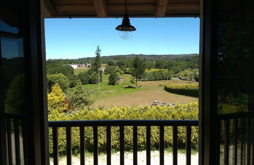 Manon Cottage | Charming Rustic House in Mañón with Spa & Family Amenities