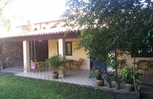 Praia Grande House | Cozy Oceanfront Retreat in Tranquil Rua Near the Beach